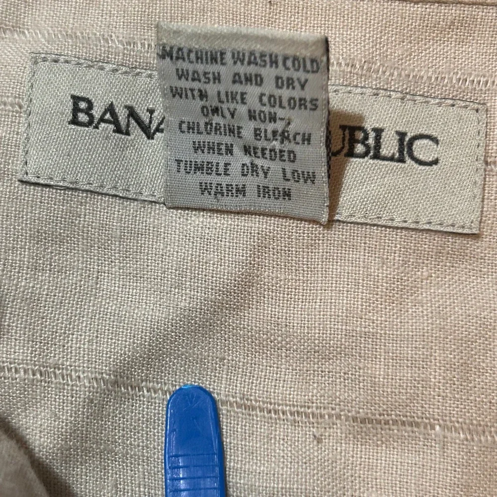 Banana Republic Mens 100% Linen Short Sleeve Shirt Beige Striped V-Neck Large